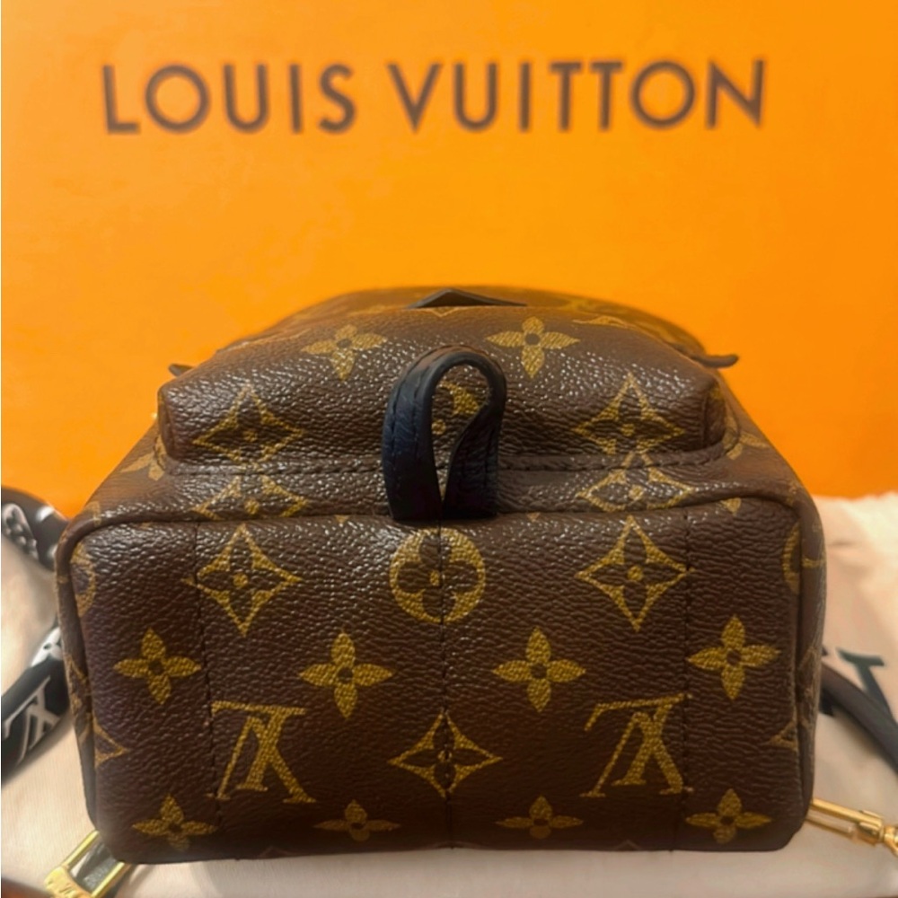 💯% Authentic Louis Vuitton Palm Springs Mini Backpack✨ - Picture 9 of 16